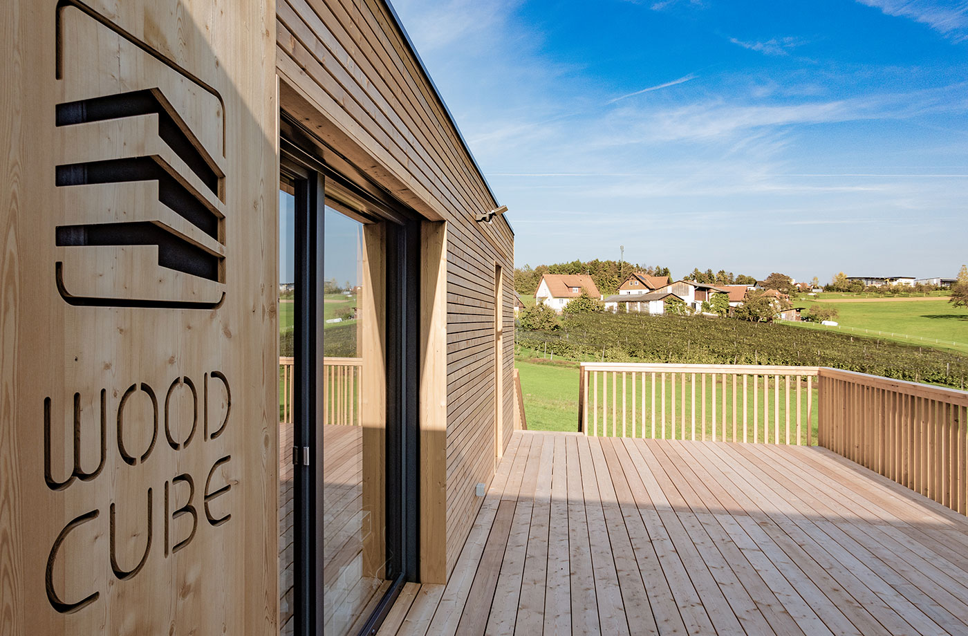 WOOD CUBE X33_X20 top - Blickfang für Stadt und Land